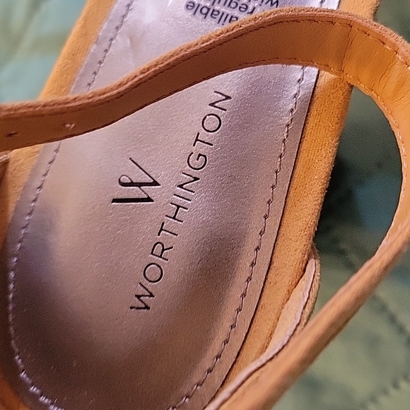 Worthington Mustard Yellow Chunky Heels Size 10 - Picture 5 of 6